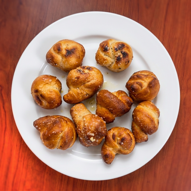 Small Garlic Knots With Marinara.